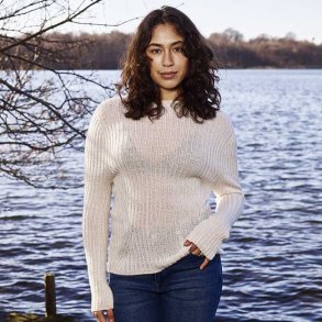 Rib & Flow Sweater - strikkeopskrift