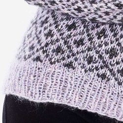 Frsk Damesweater i LaLa Berlin Fluffy - strikkeopskrift til download