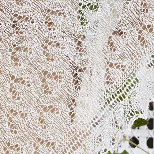 Gaia Sjal - strikkeopskrift 