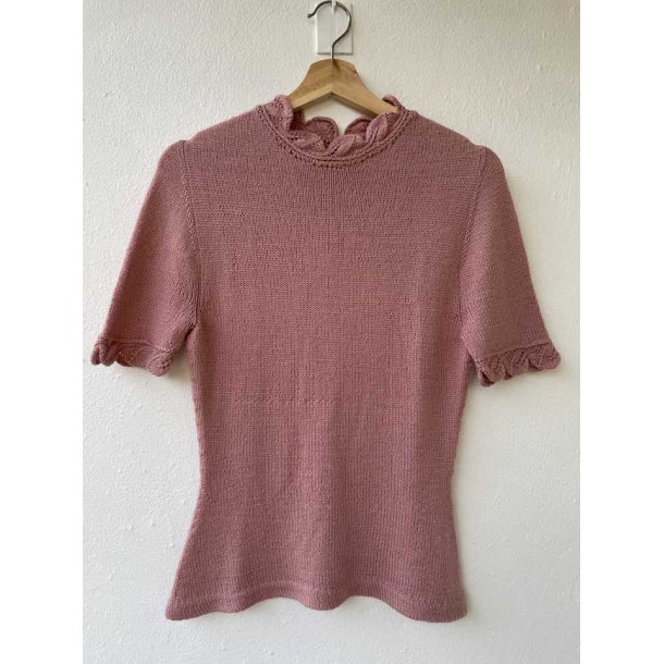 Leafy Tee - strikkeopskrift