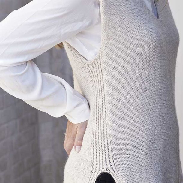 Pure Light Vest - strikkeopskrift 