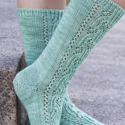 Soft Spring Strmper - strikkeopskrift