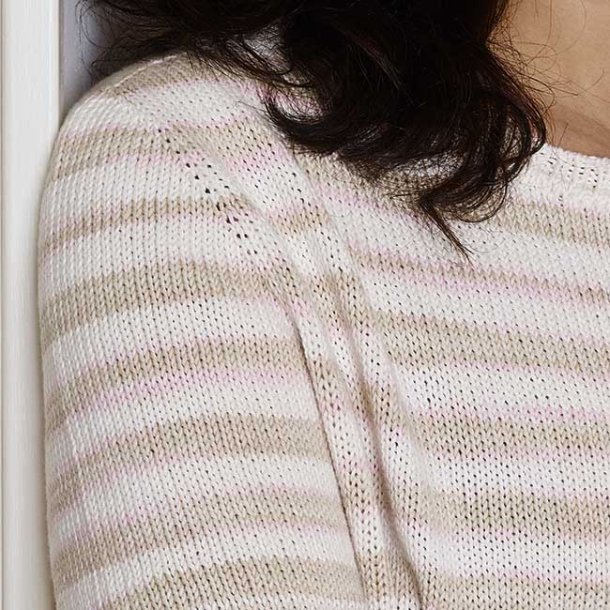 Sunny Day Tee - strikkeopskrift