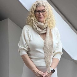 Bladranke Trklde - strikkeopskrift i cashmere