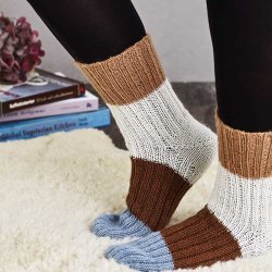 Stribede Ribstrmper str 36-41 - strikkeopskrift download