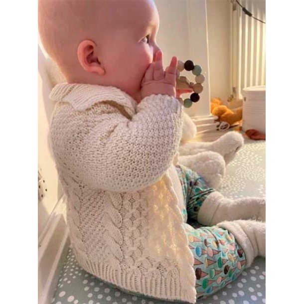 Theis Cardigan - strikkeopskrift 